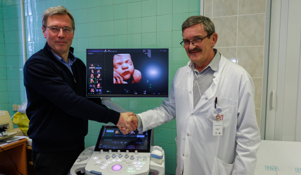 Új, korszerű ultrahangkészülék érkezett kórházunkba!