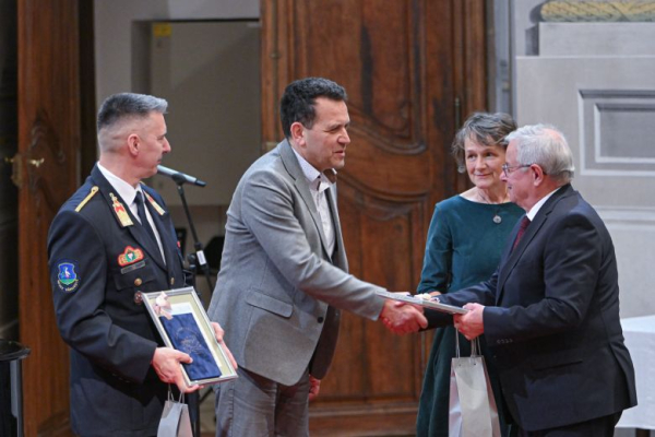 Eger Csillaga lett a Reumatológiai osztály !