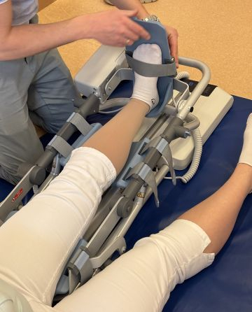 Korszerű térdmozgató készülékeket kapott a Mozgásszervi Rehabilitációs osztály